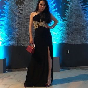 Gorgeous evening gown